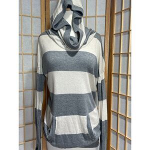 Aphorism XS Hooded Sweater 
